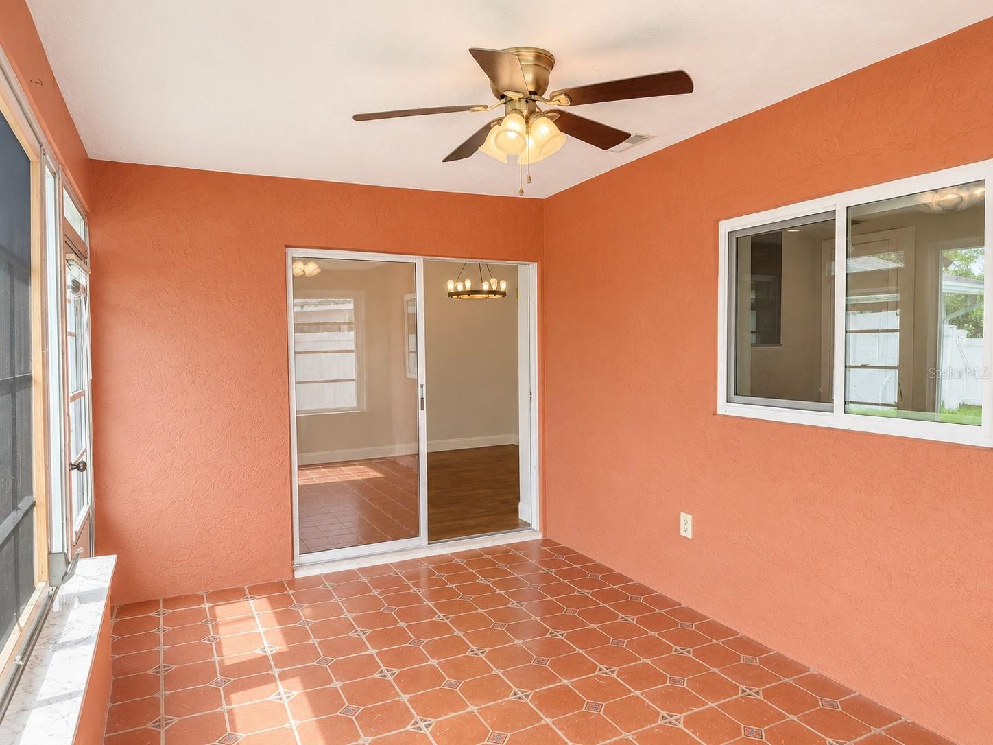 3753 15TH AVE N, ST PETERSBURG, FL — photo 10