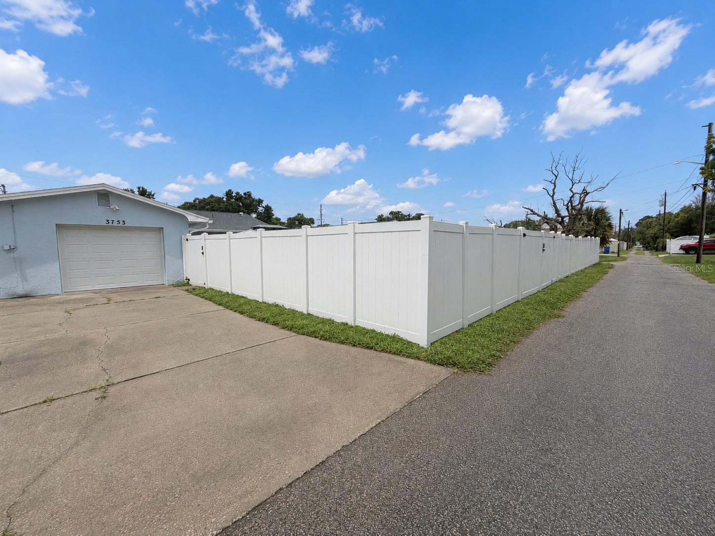 3753 15TH AVE N, ST PETERSBURG, FL — photo 22