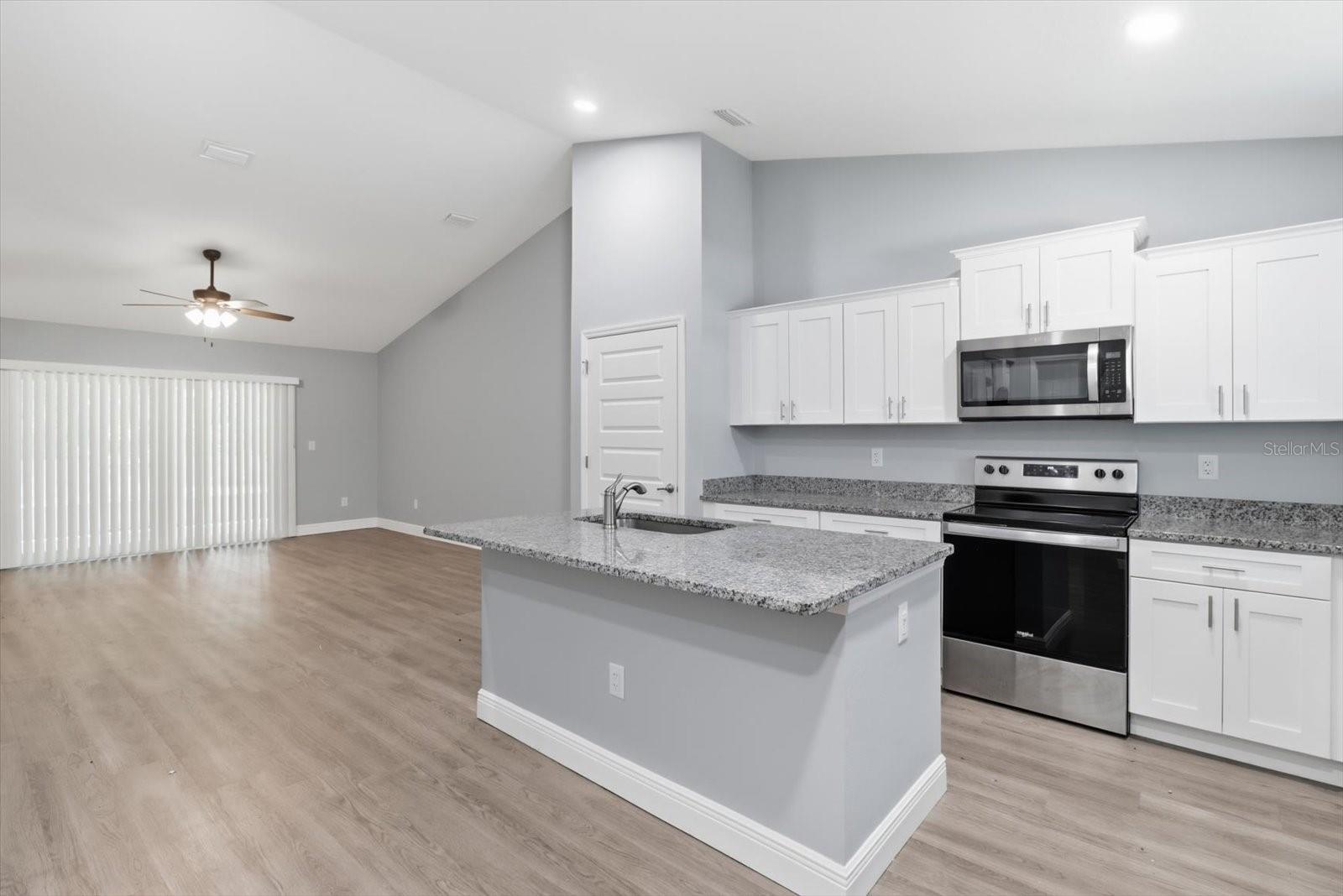 9198/9200 N PEACHTREE WAY, CITRUS SPRINGS, FL — photo 4