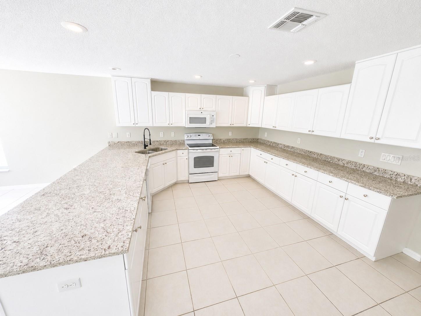 5910 BAKER RD, NEW PORT RICHEY, FL — photo 11