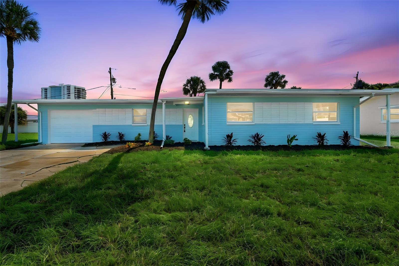 2542 W CORAL WAY, DAYTONA BEACH, FL
