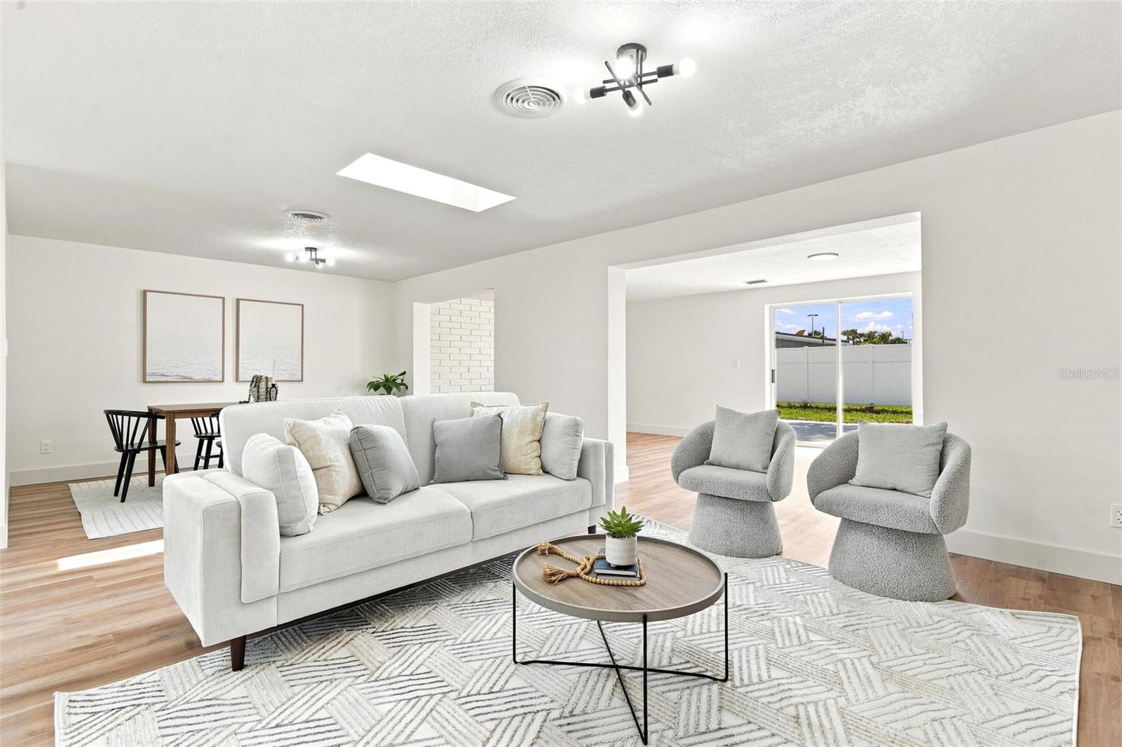2542 W CORAL WAY, DAYTONA BEACH, FL — photo 9