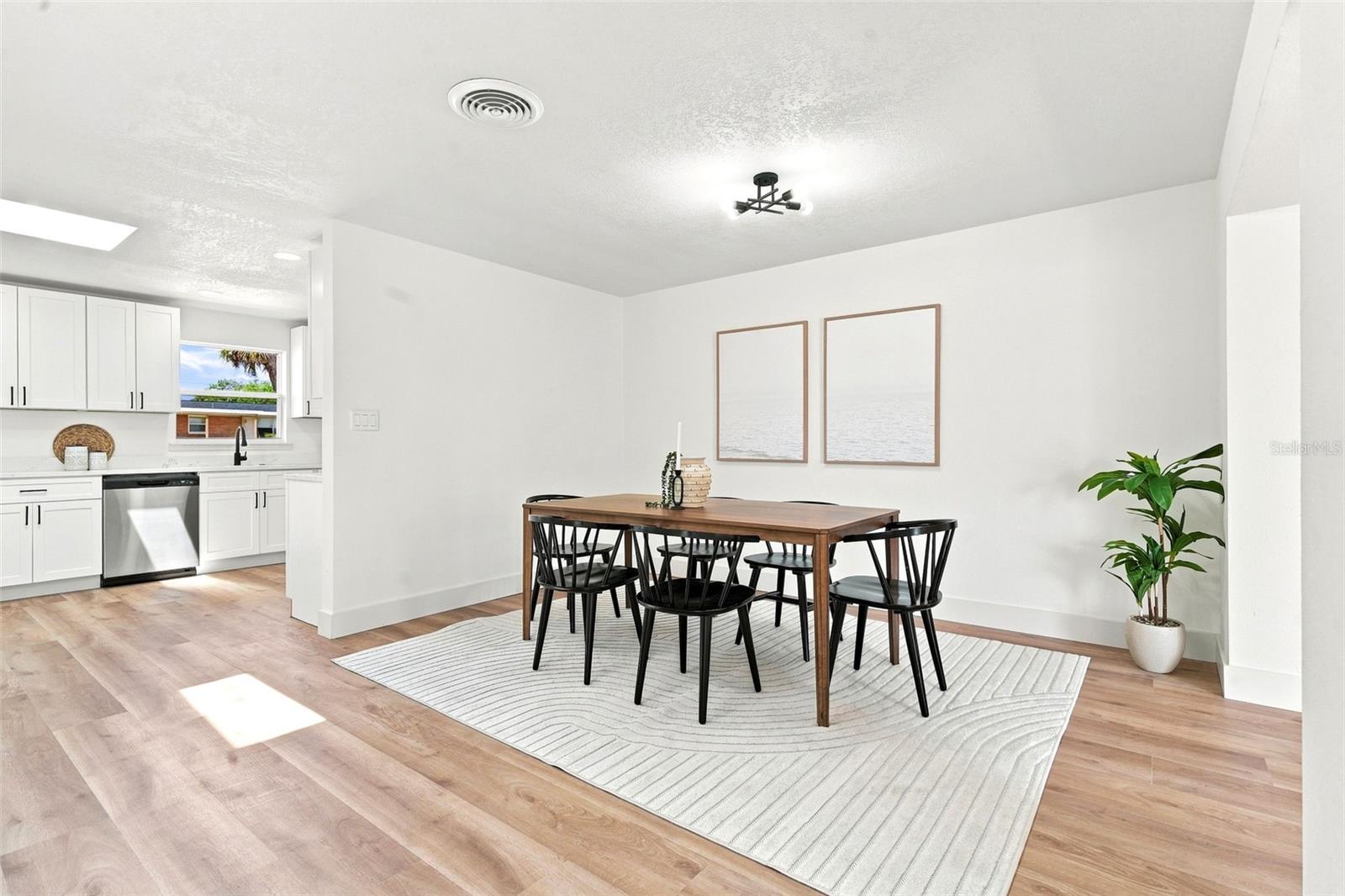 2542 W CORAL WAY, DAYTONA BEACH, FL — photo 21