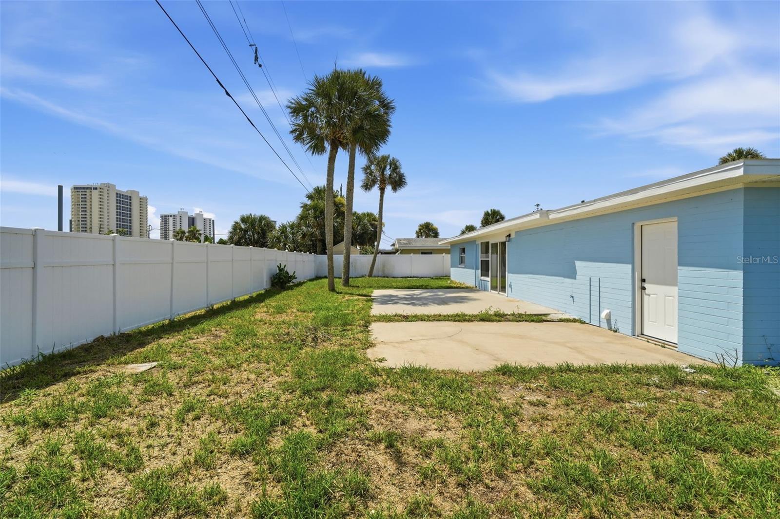 2542 W CORAL WAY, DAYTONA BEACH, FL — photo 35