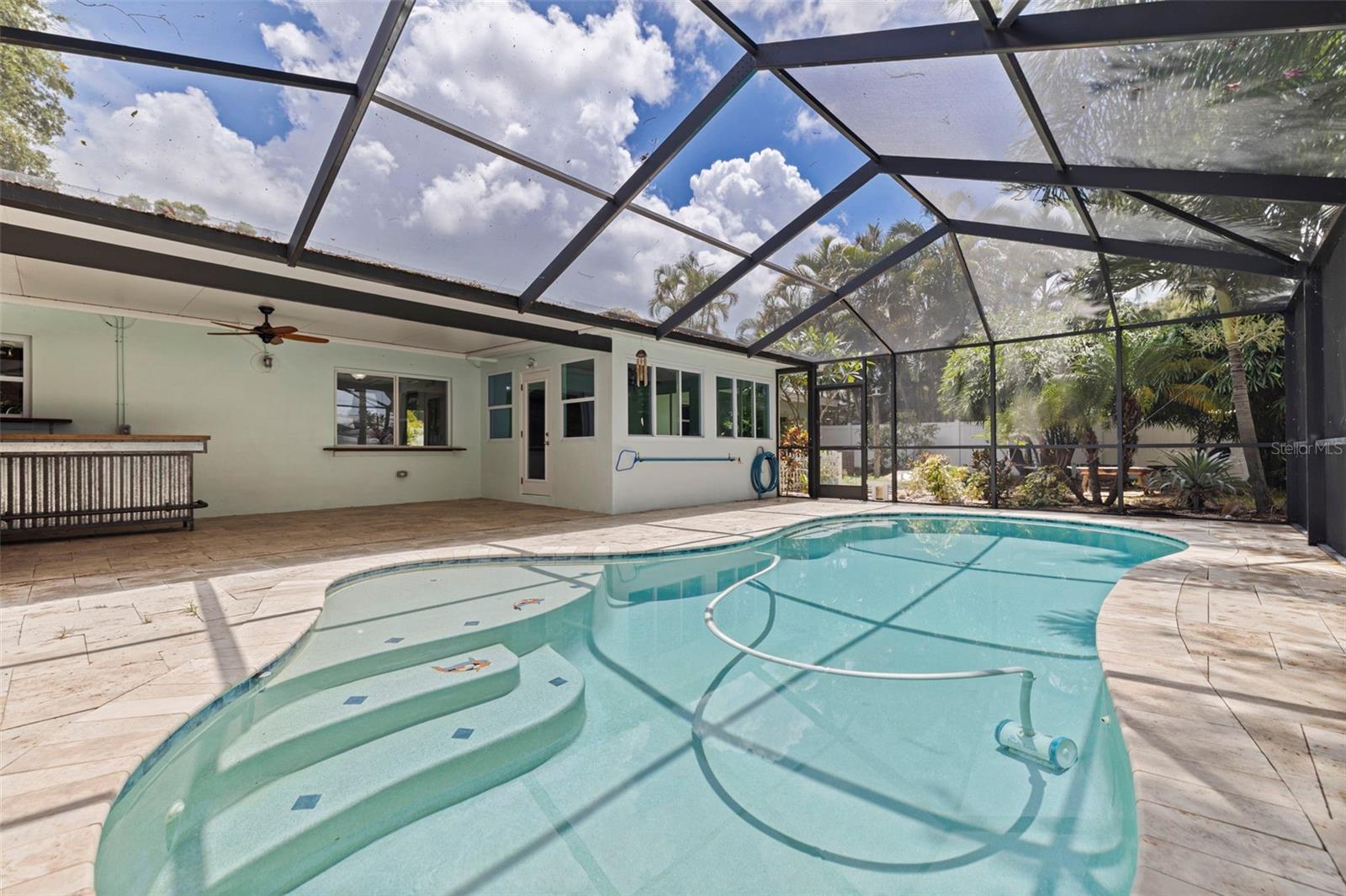 13555 CROFT DR N, LARGO, FL — photo 2