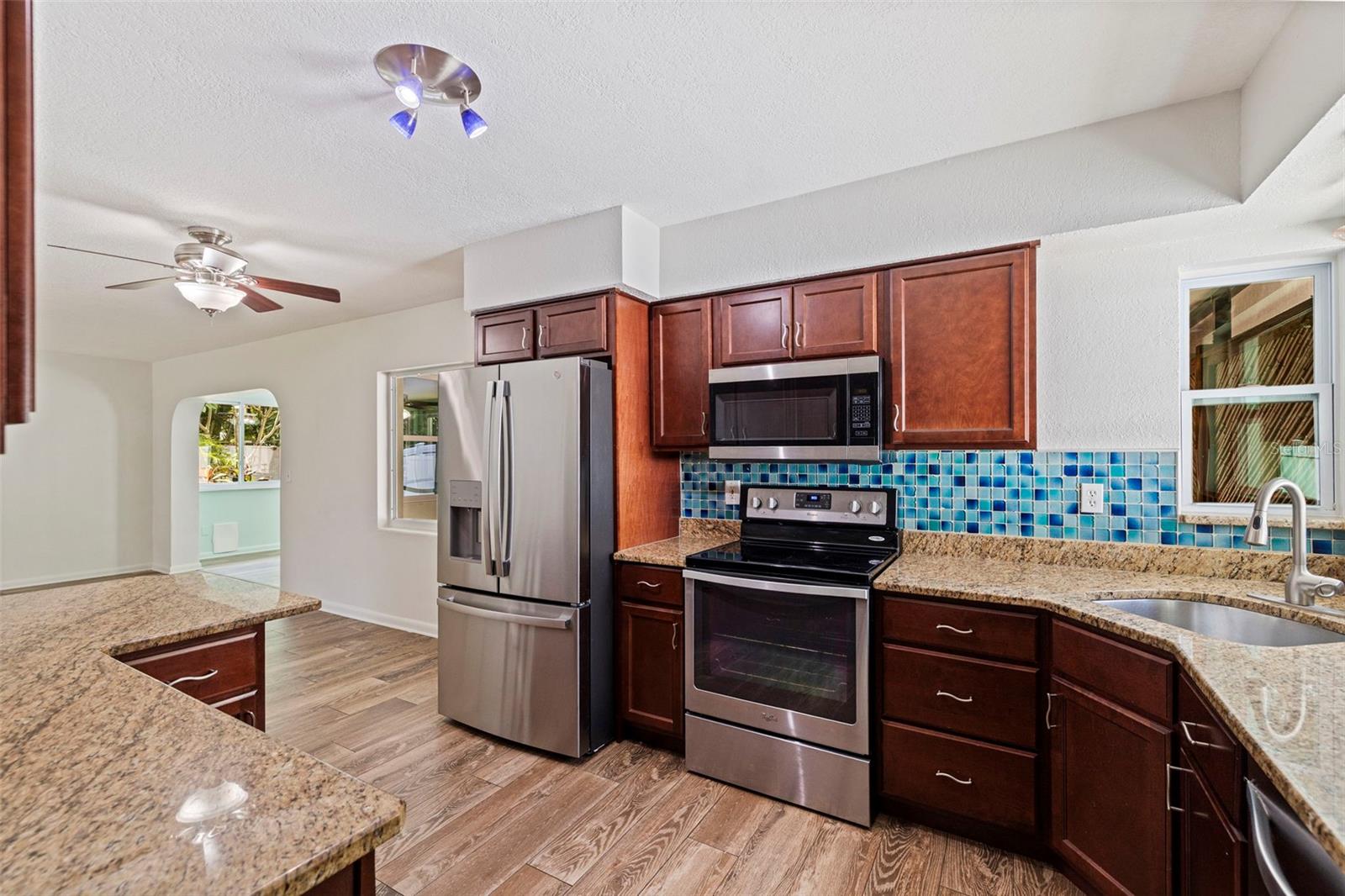13555 CROFT DR N, LARGO, FL — photo 4