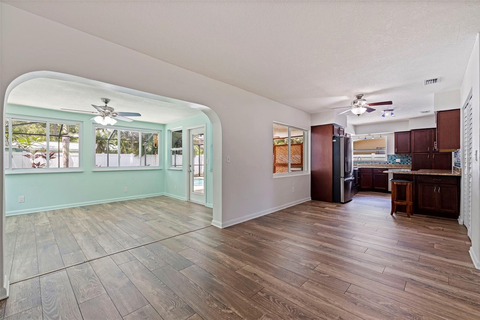 13555 CROFT DR N, LARGO, FL — photo 12