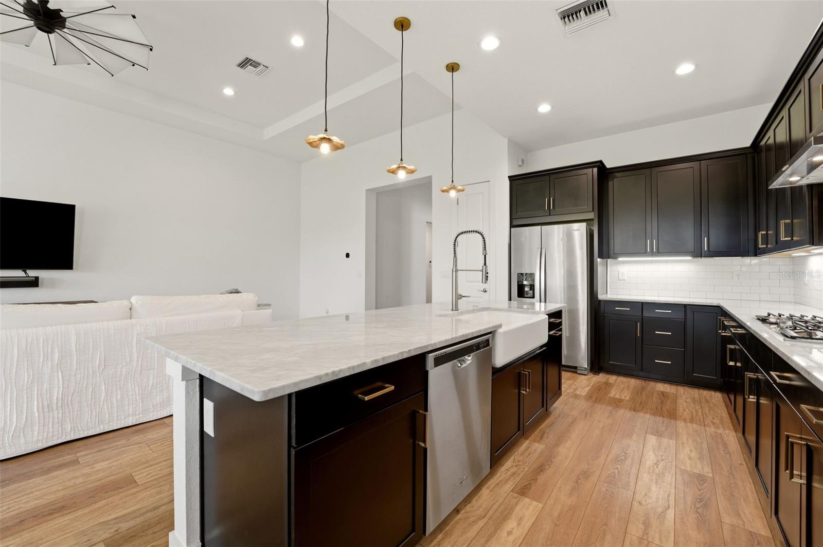7857 REDONDA LOOP, LAKEWOOD RANCH, FL — photo 11