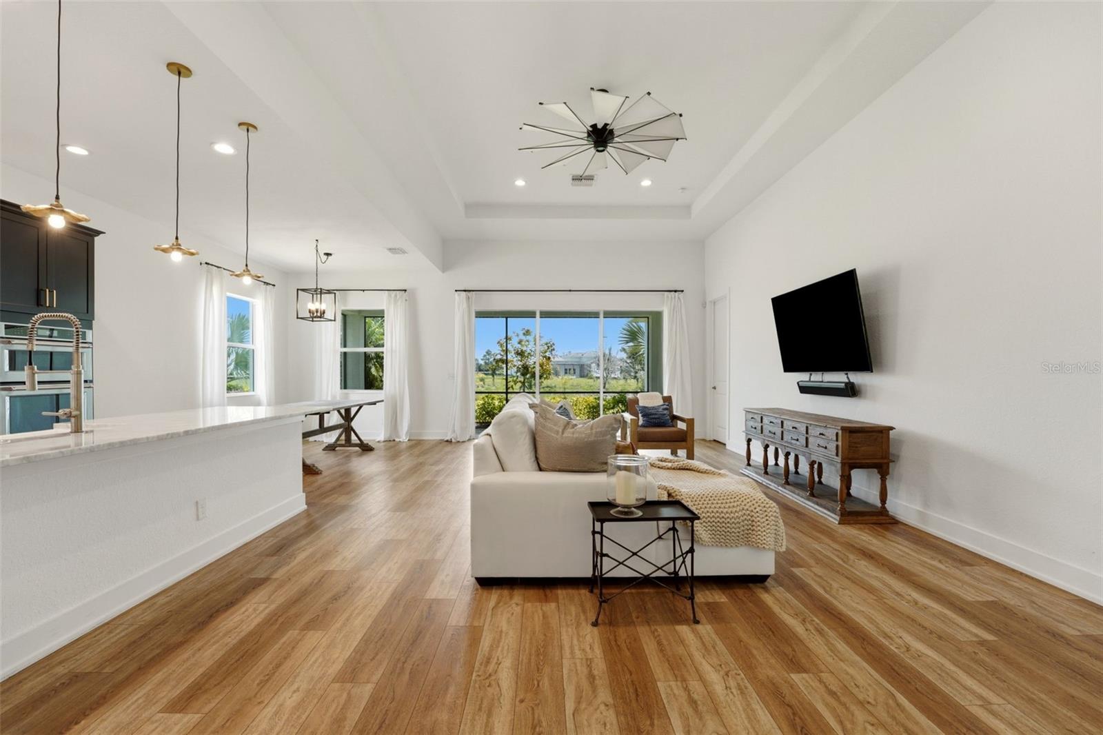 7857 REDONDA LOOP, LAKEWOOD RANCH, FL — photo 15