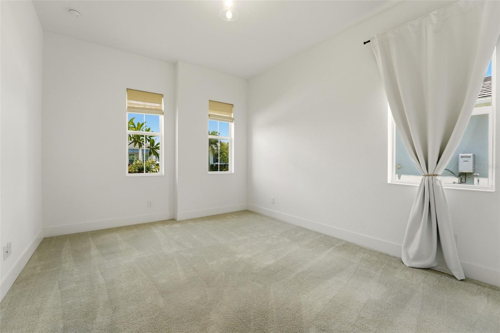 7857 REDONDA LOOP, LAKEWOOD RANCH, FL — photo 30