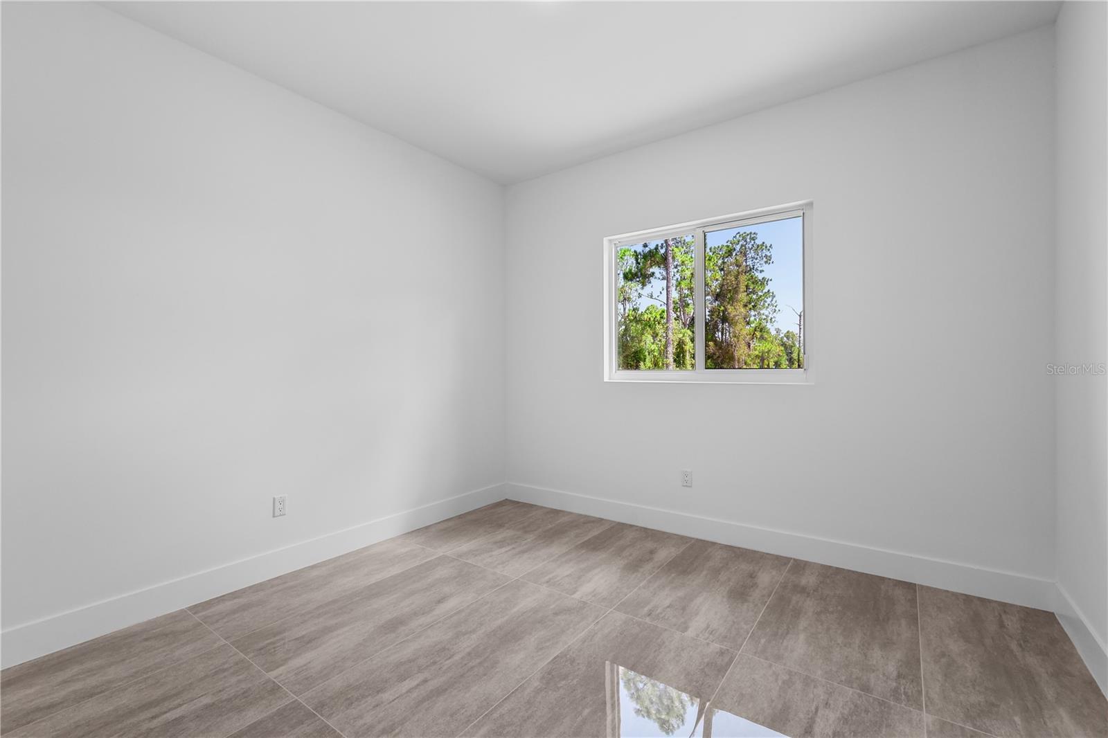 1142 DUTCHESS ST E, LEHIGH ACRES, FL — photo 43