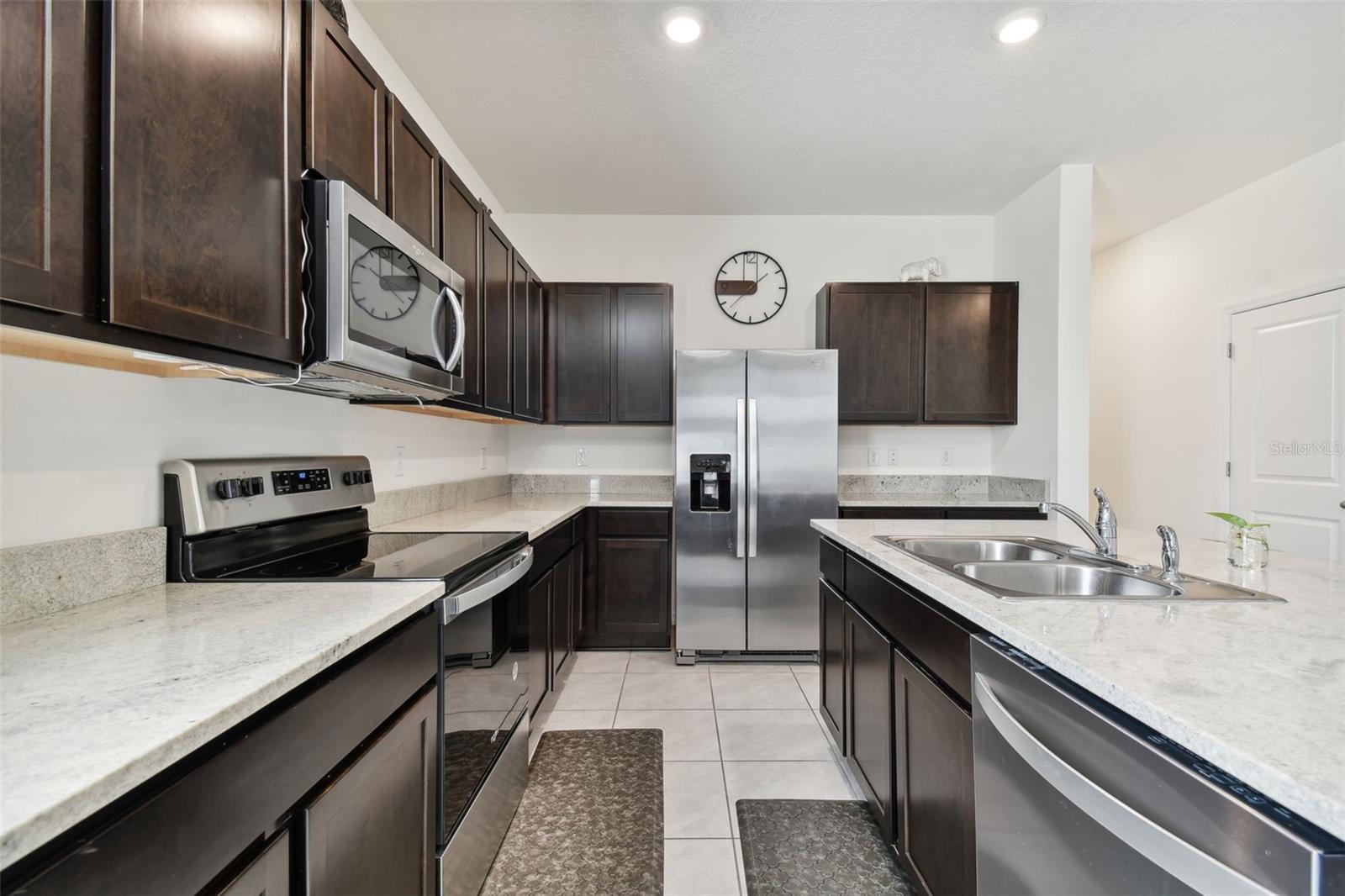 2880 EVERGREEN ELM PASS, WESLEY CHAPEL, FL — photo 11
