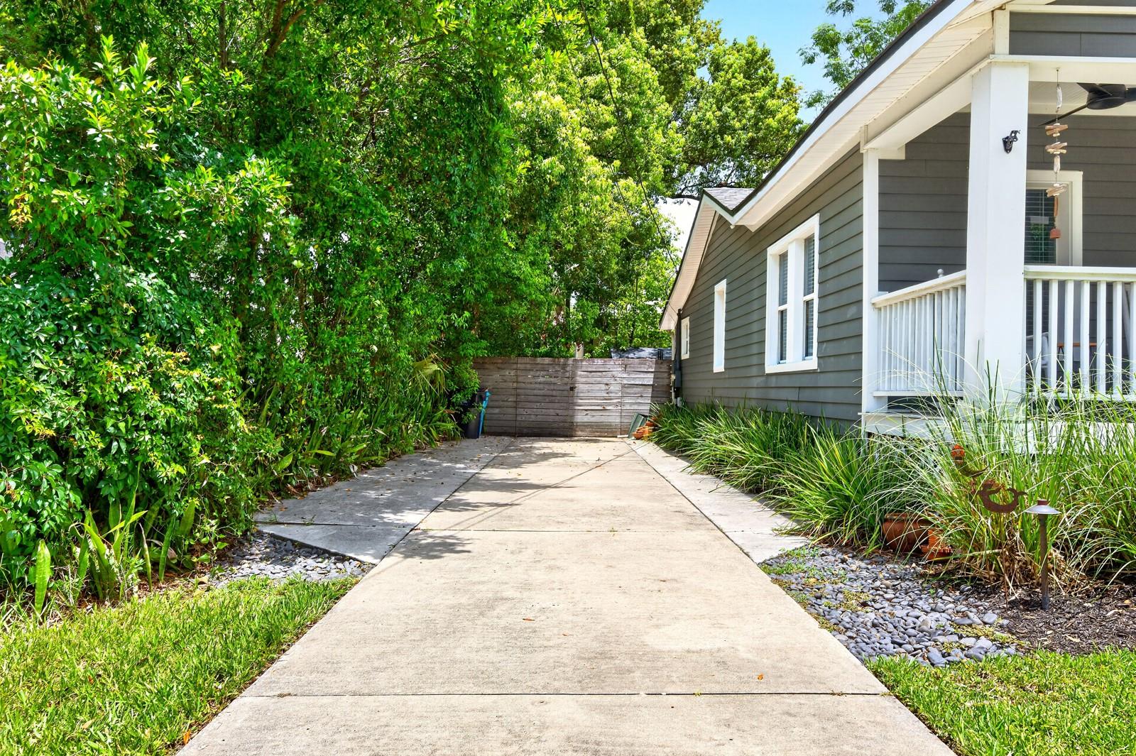 1409 E GORE ST, ORLANDO, FL — photo 39