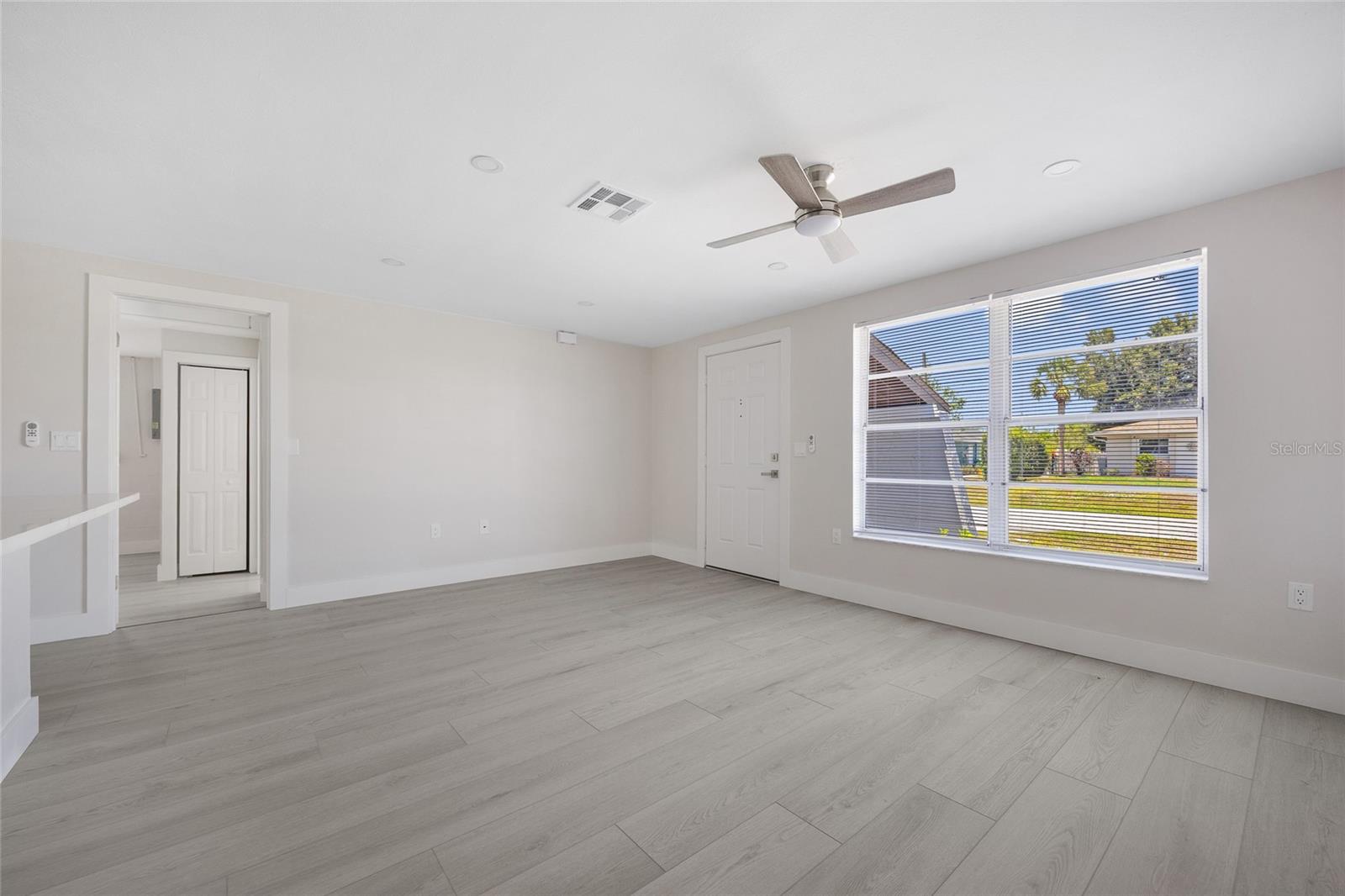 10517 GREENWAY AVE, ENGLEWOOD, FL — photo 4