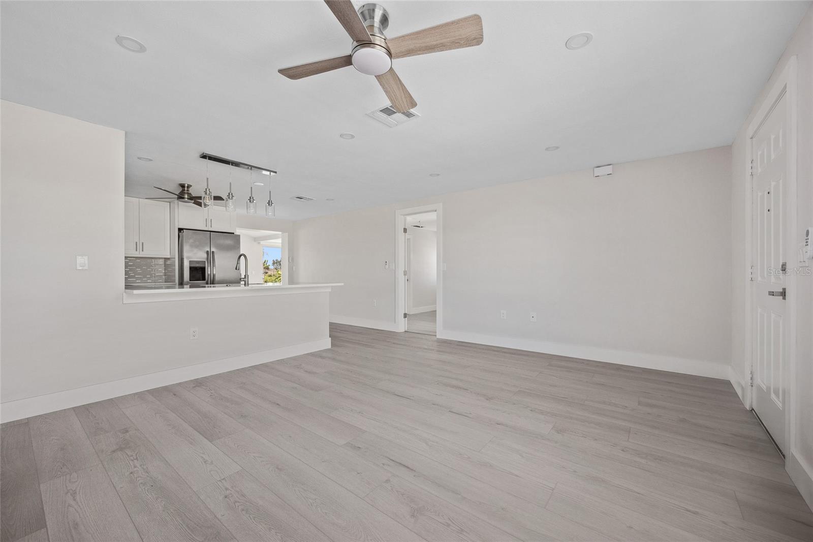10517 GREENWAY AVE, ENGLEWOOD, FL — photo 5