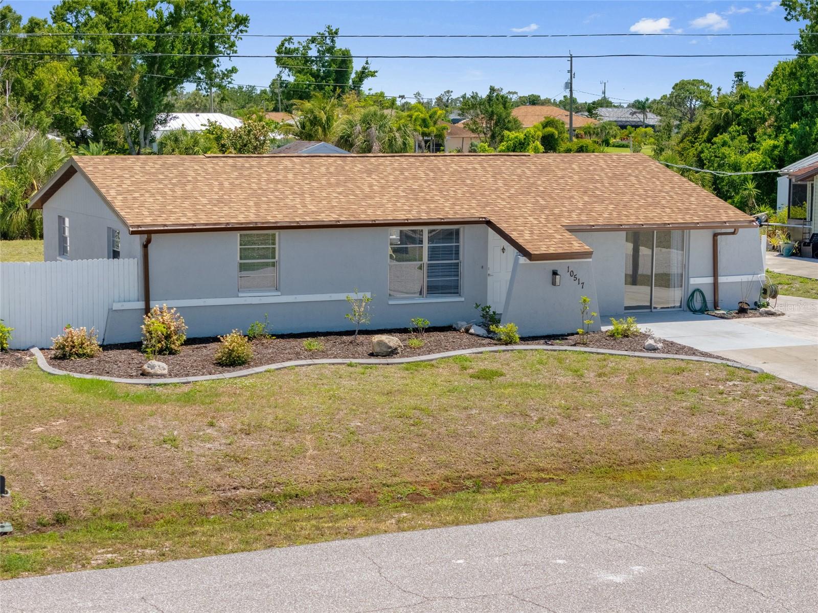 10517 GREENWAY AVE, ENGLEWOOD, FL — photo 37