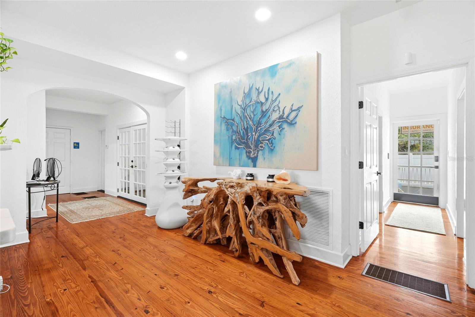 7024 CENTRAL AVE, ST PETERSBURG, FL — photo 13