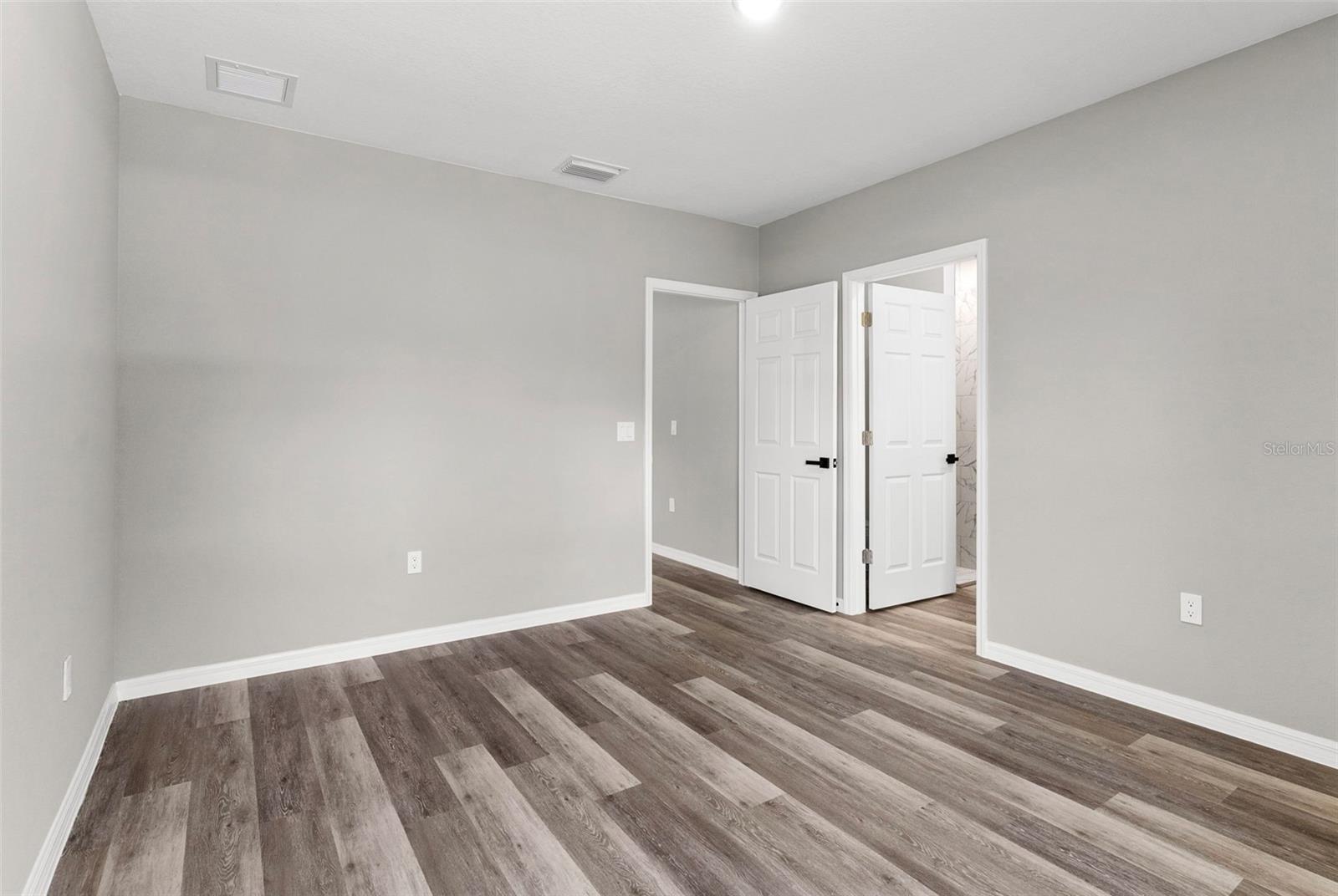110 FRIENDLY CIR #1, SEBRING, FL — photo 38