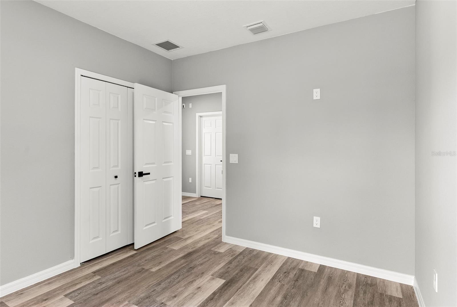 110 FRIENDLY CIR #1, SEBRING, FL — photo 43