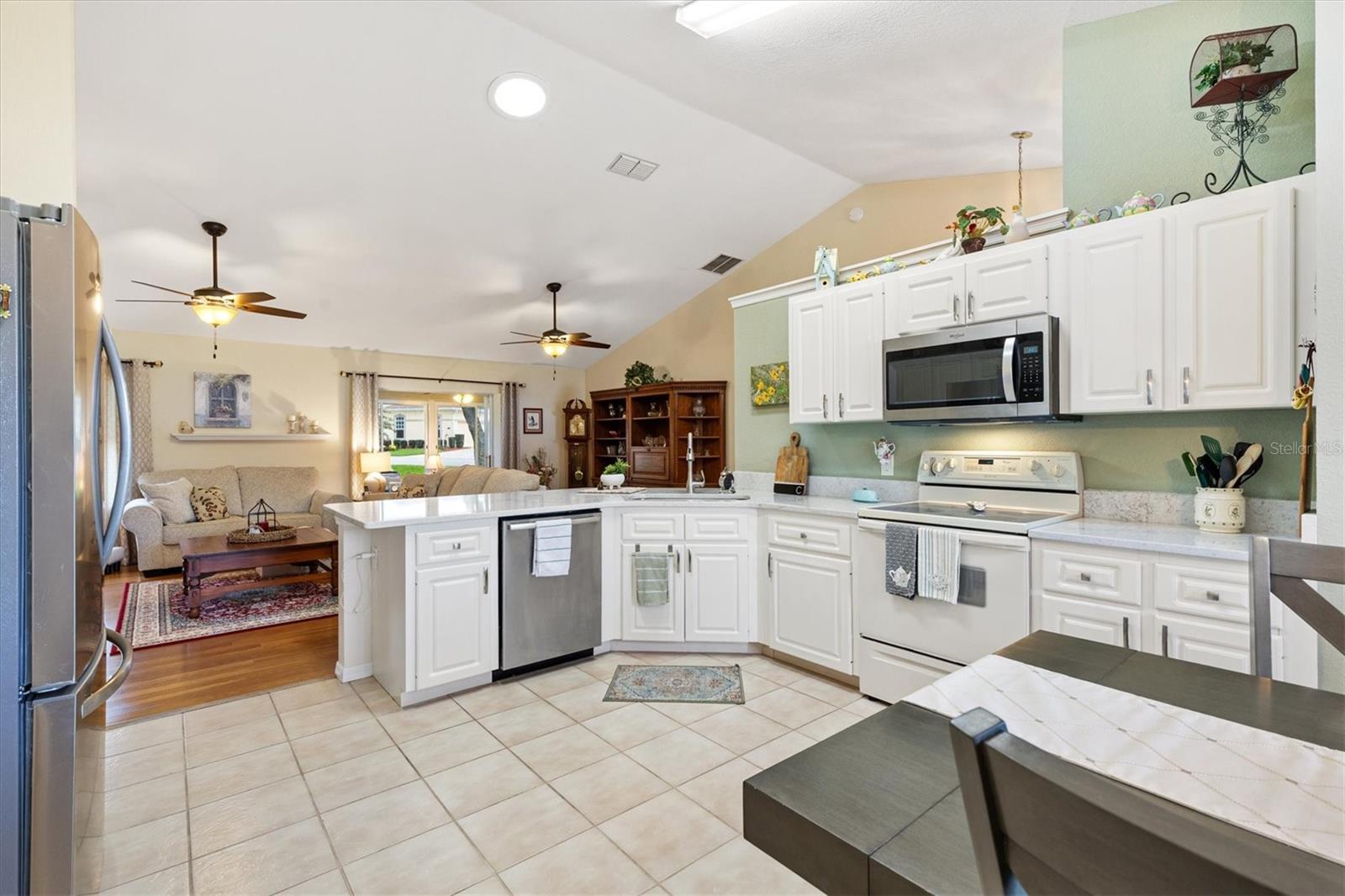 11736 SE 176TH PLACE RD, SUMMERFIELD, FL — photo 9