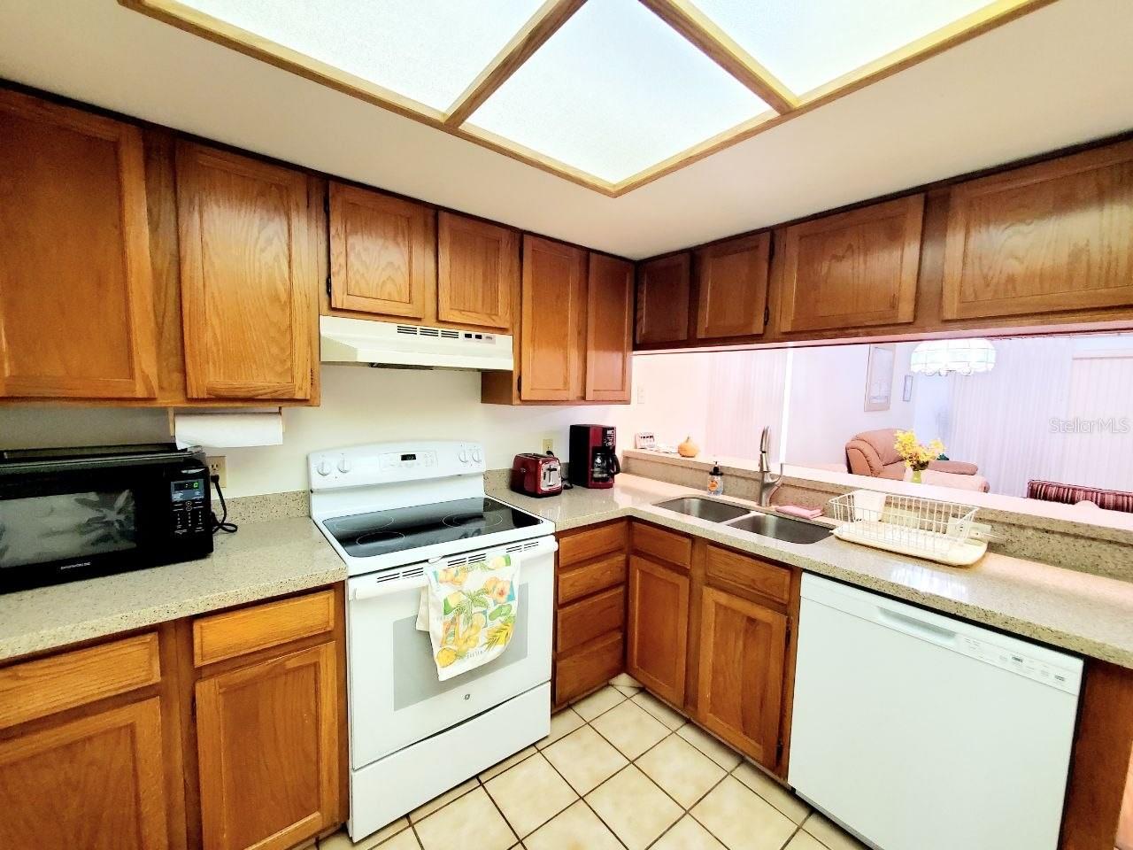 20 WOODLAKE PL #20, OLDSMAR, FL — photo 6