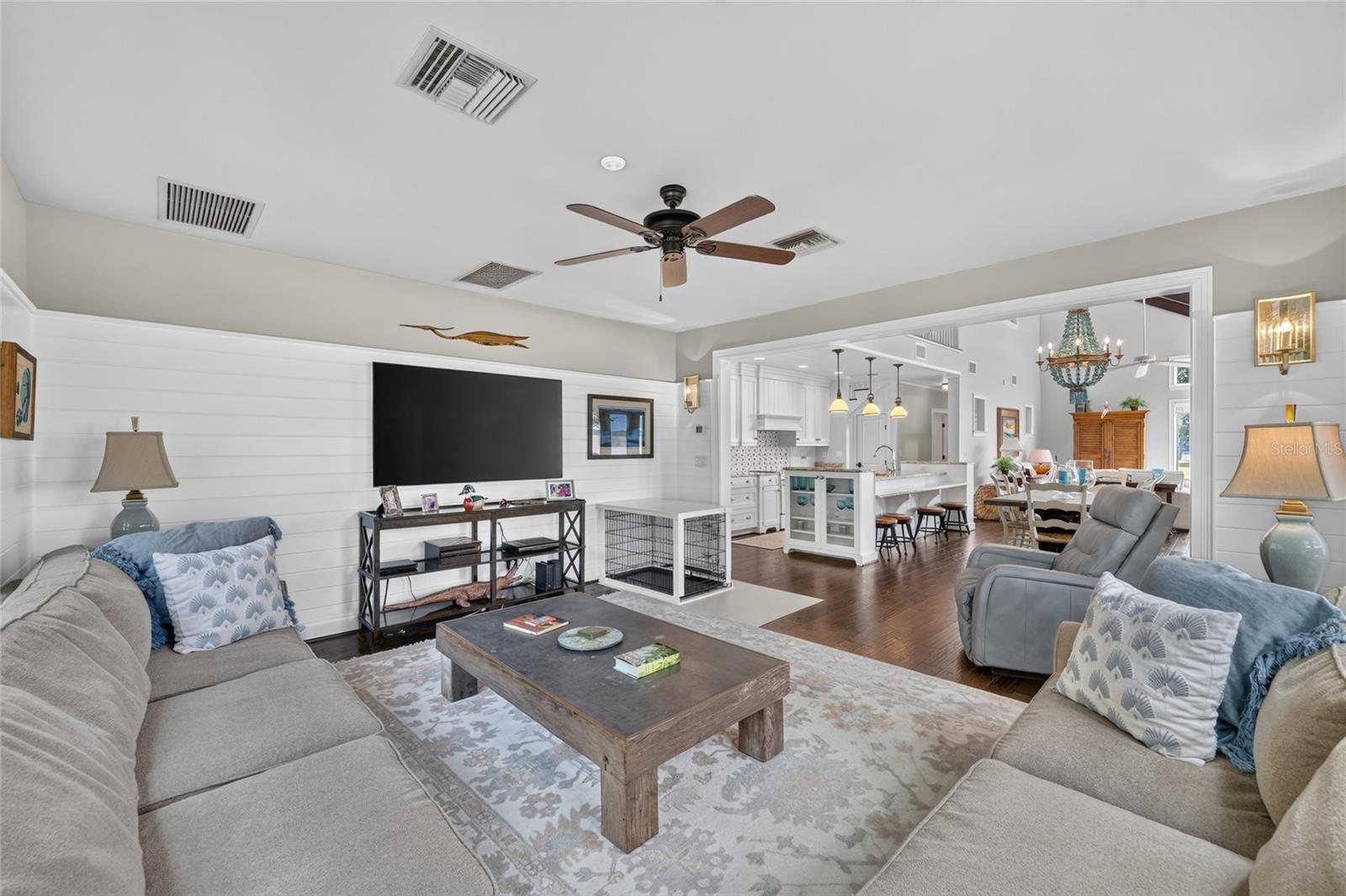 12950 E HIGHWAY 25, OCKLAWAHA, FL — photo 18