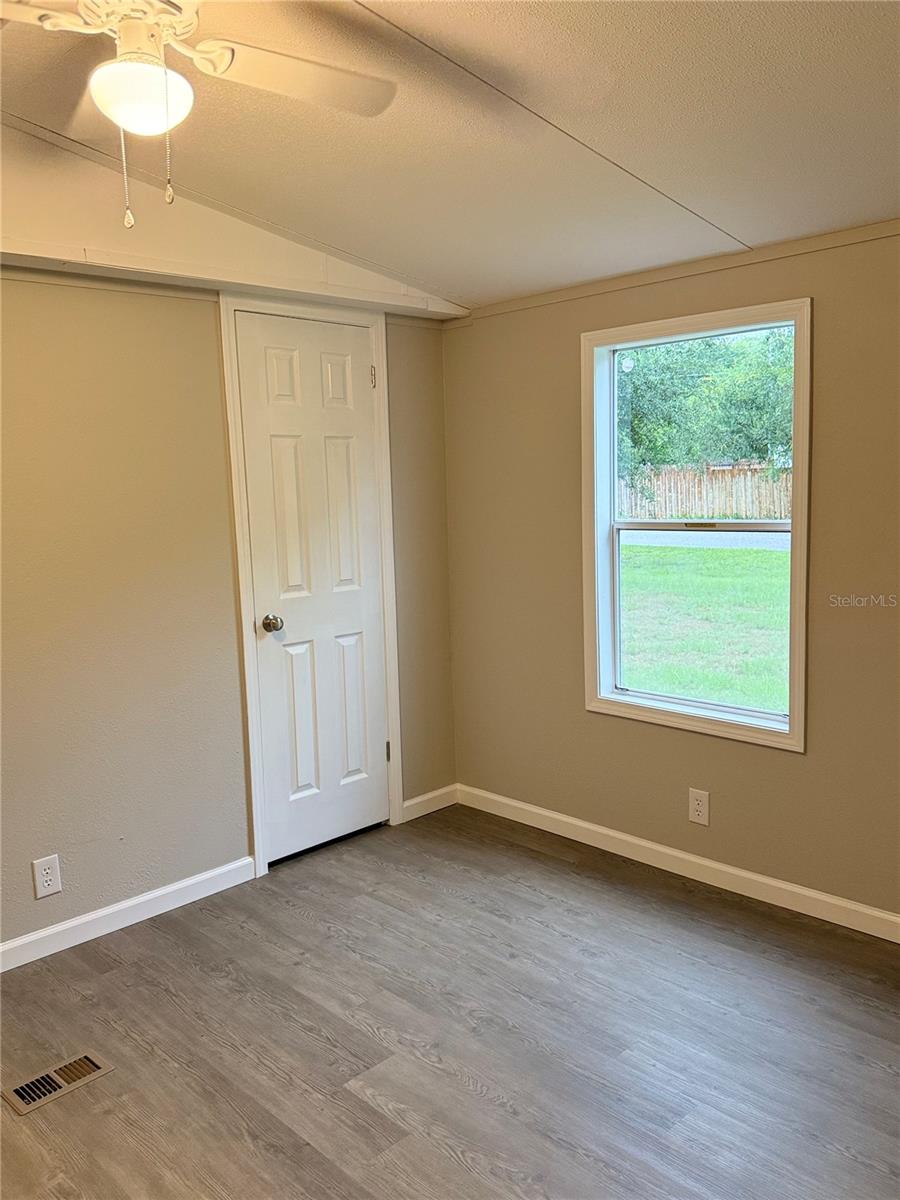 9195 SE 142ND PL, SUMMERFIELD, FL — photo 4