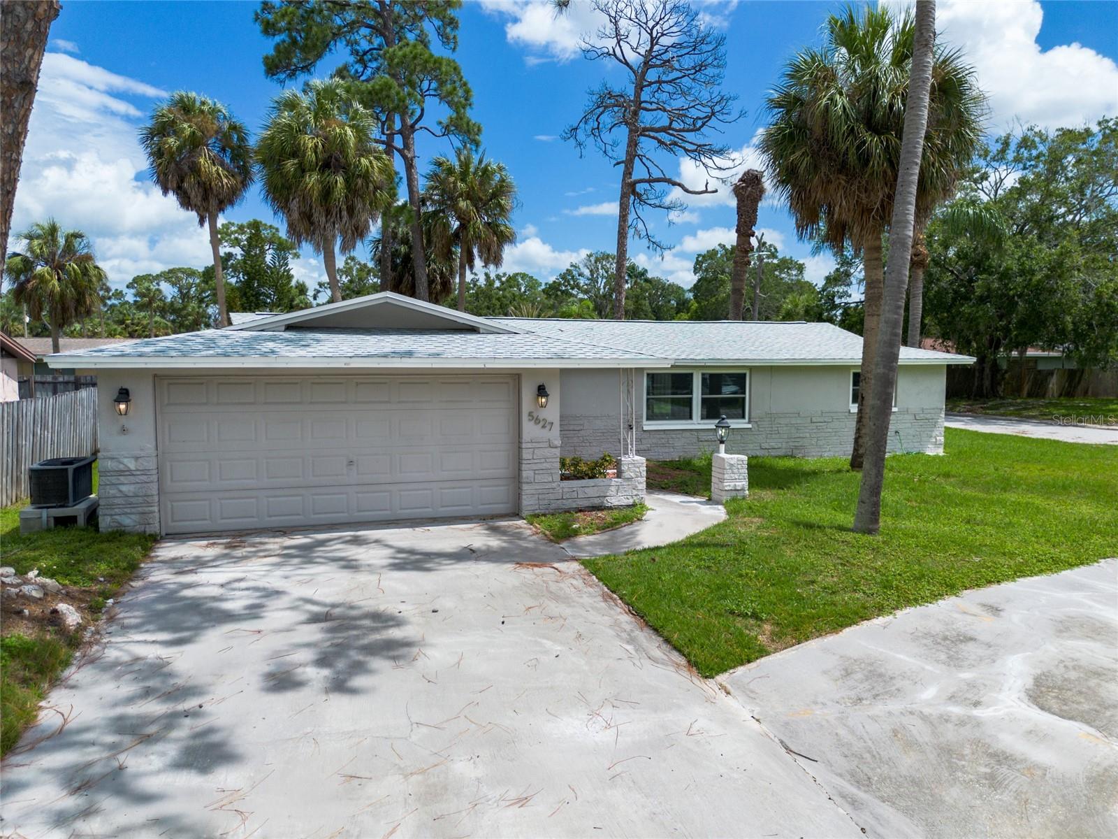 5627 BERLIN DR, PORT RICHEY, FL — photo 4