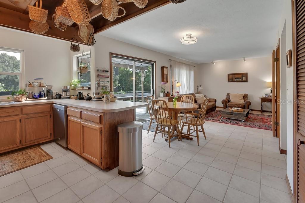 1379 TAYLOR RD W, DELAND, FL — photo 4