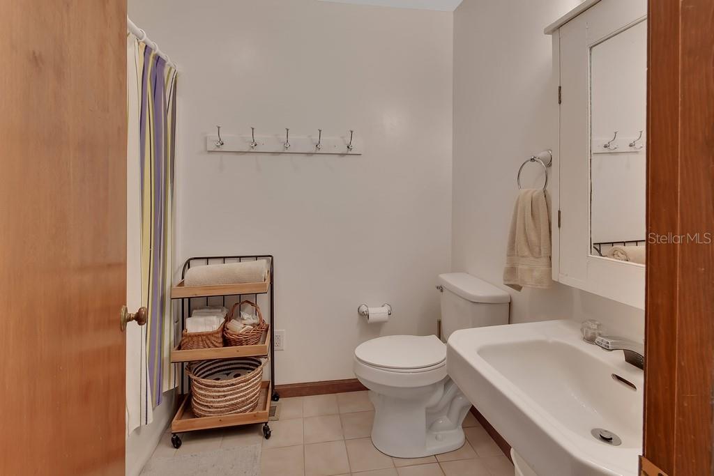 1379 TAYLOR RD W, DELAND, FL — photo 28