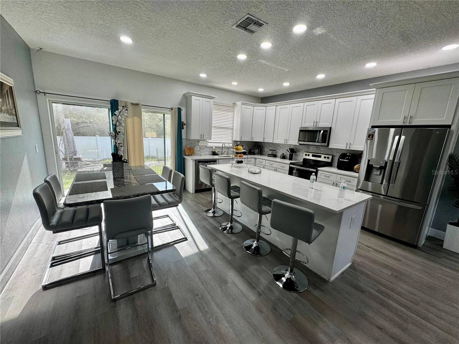 32831 FOREST AVE, LEESBURG, FL — photo 4