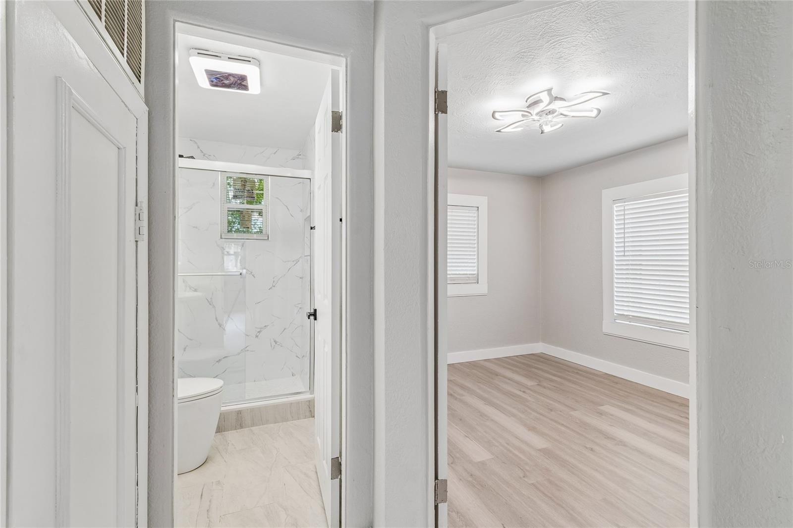 1614 E MAPLE AVE, TAMPA, FL — photo 15
