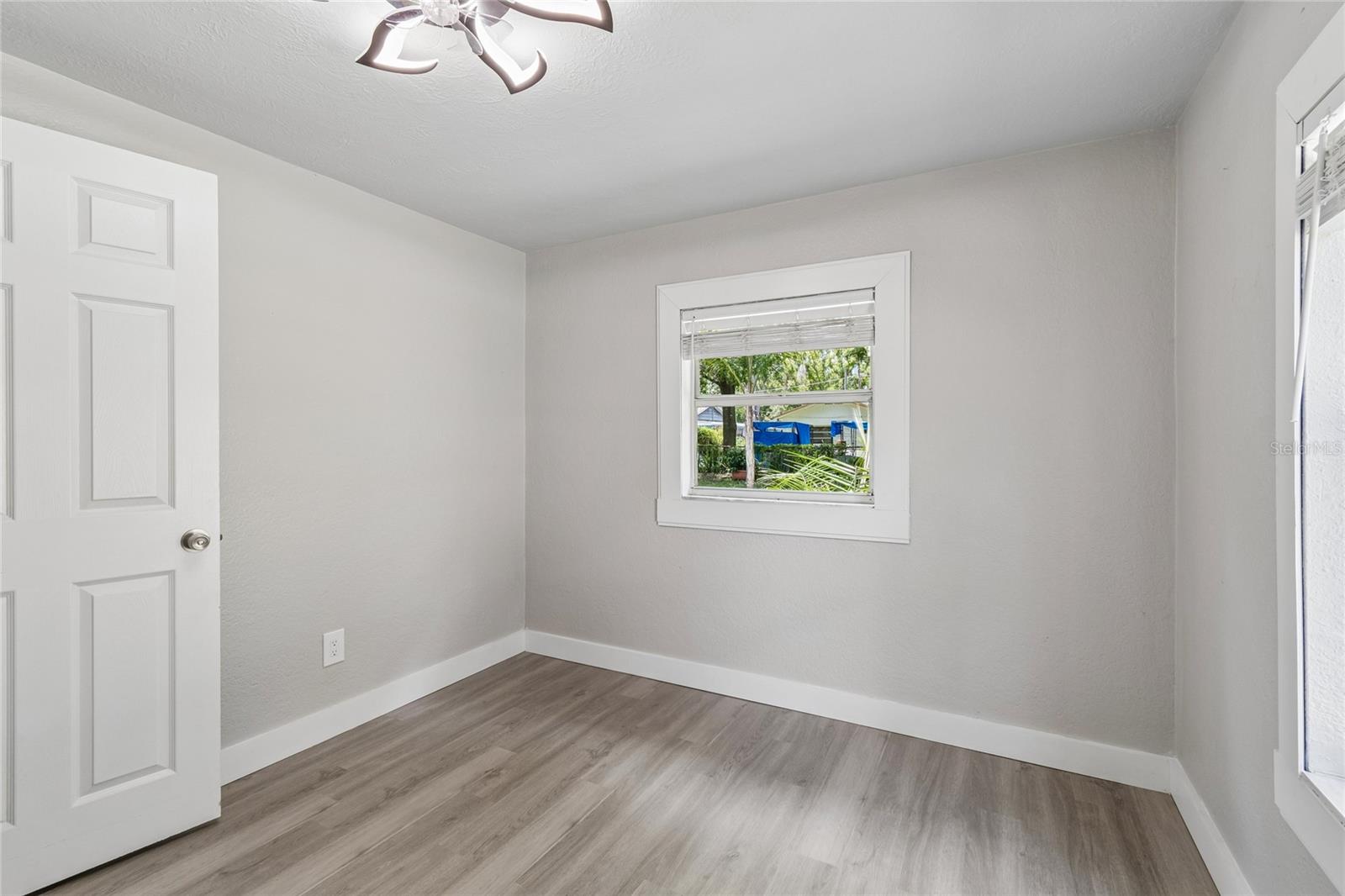 1614 E MAPLE AVE, TAMPA, FL — photo 22