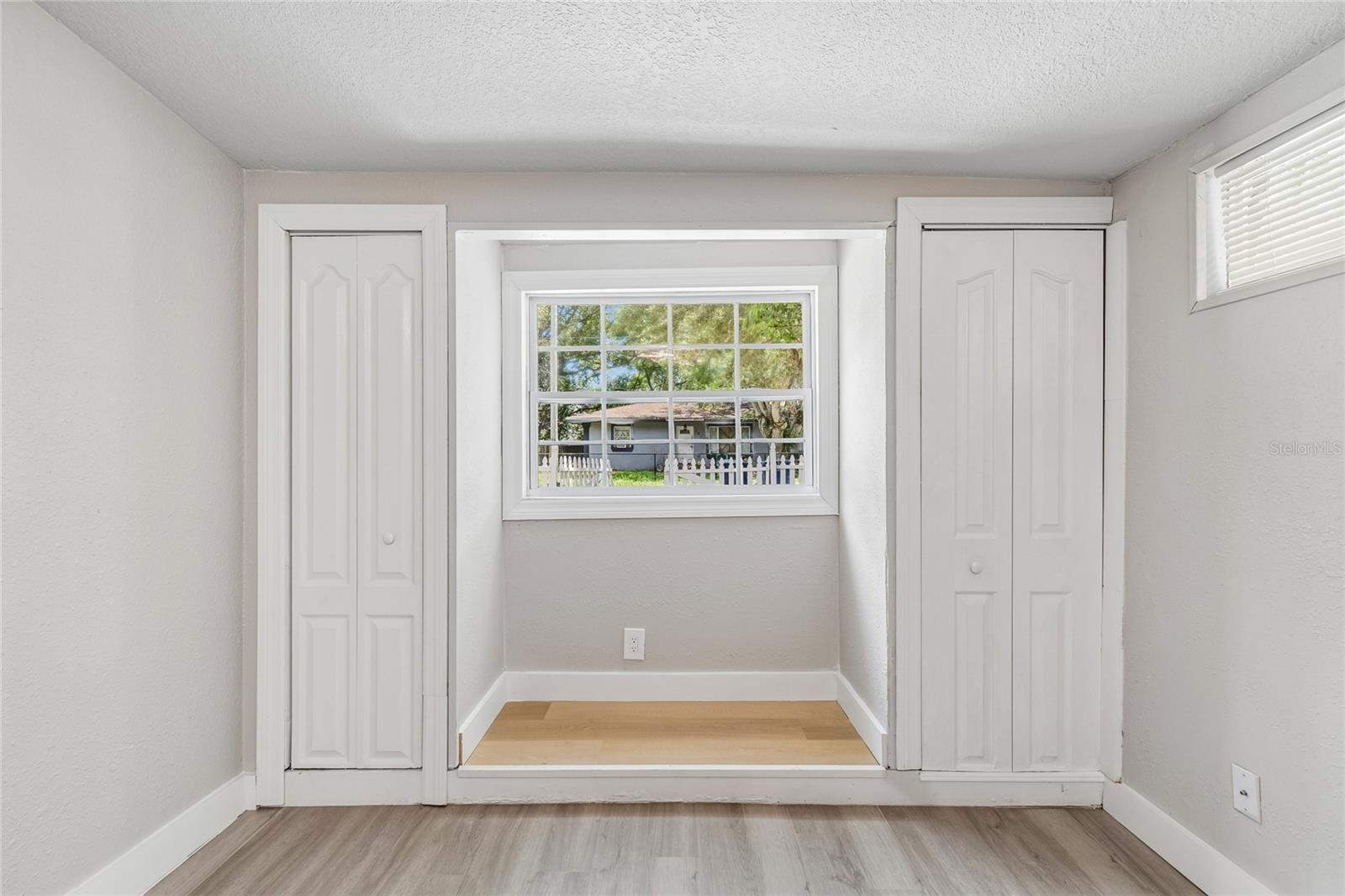 1614 E MAPLE AVE, TAMPA, FL — photo 38