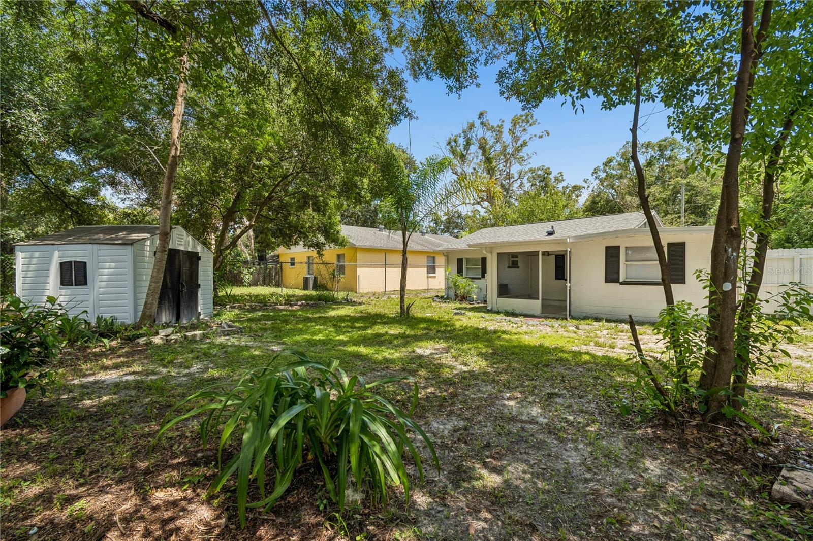 1614 E MAPLE AVE, TAMPA, FL — photo 56