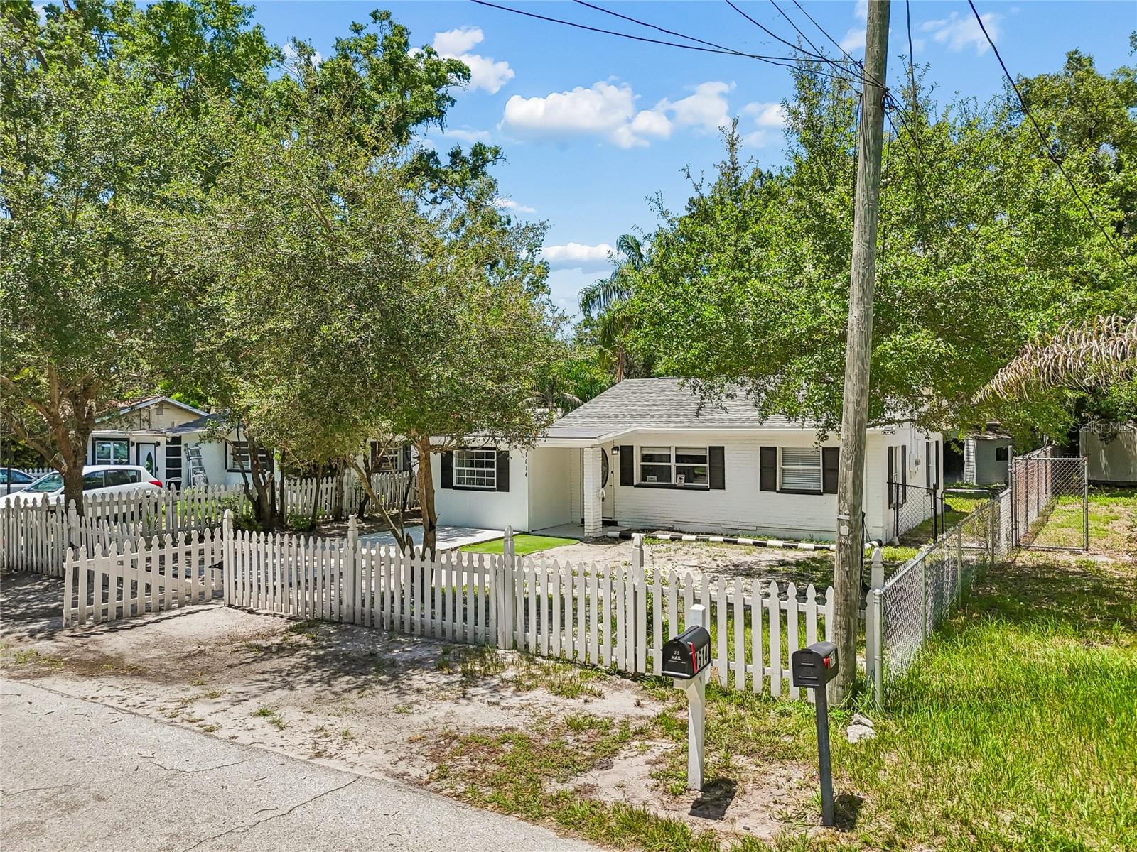 1614 E MAPLE AVE, TAMPA, FL — photo 59