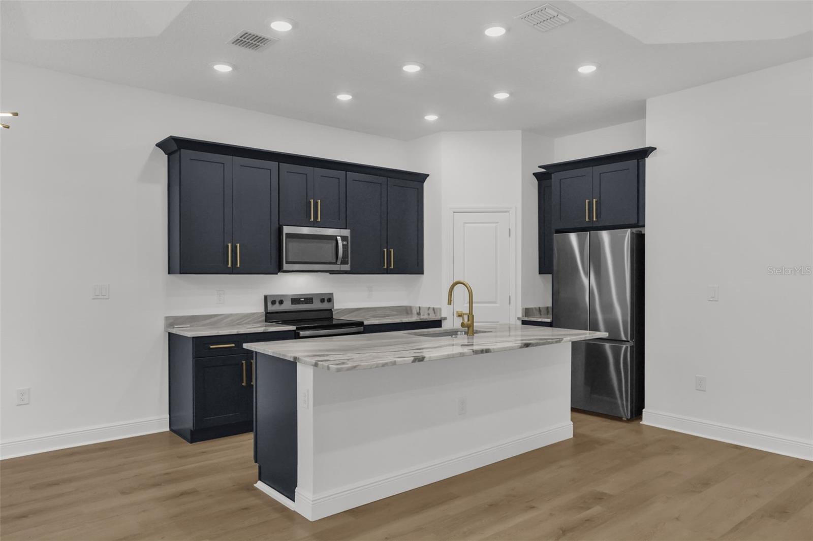 2380 CENTRAL PKWY, DELAND, FL — photo 13