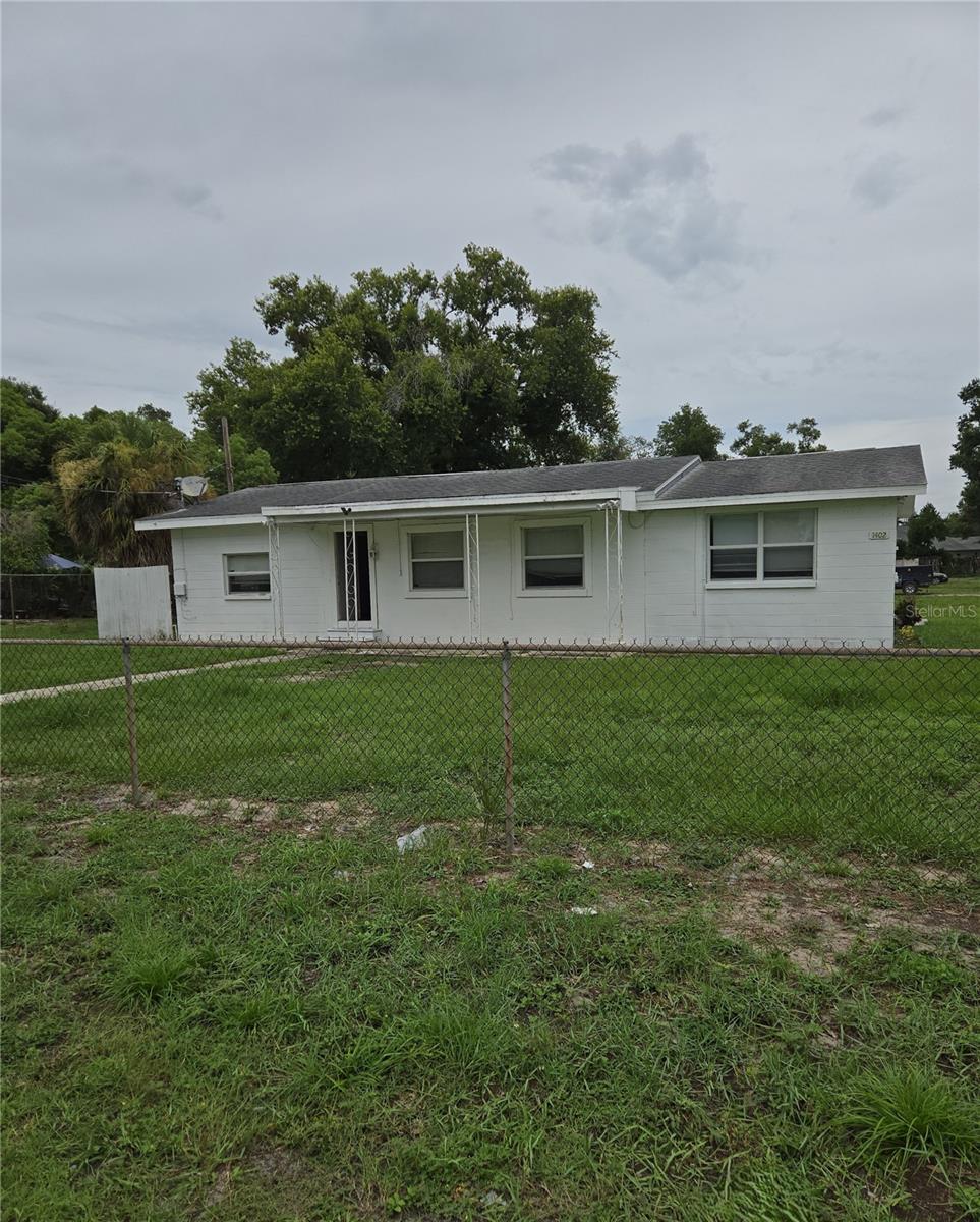 1402 MALUHIA DR, TAMPA, FL
