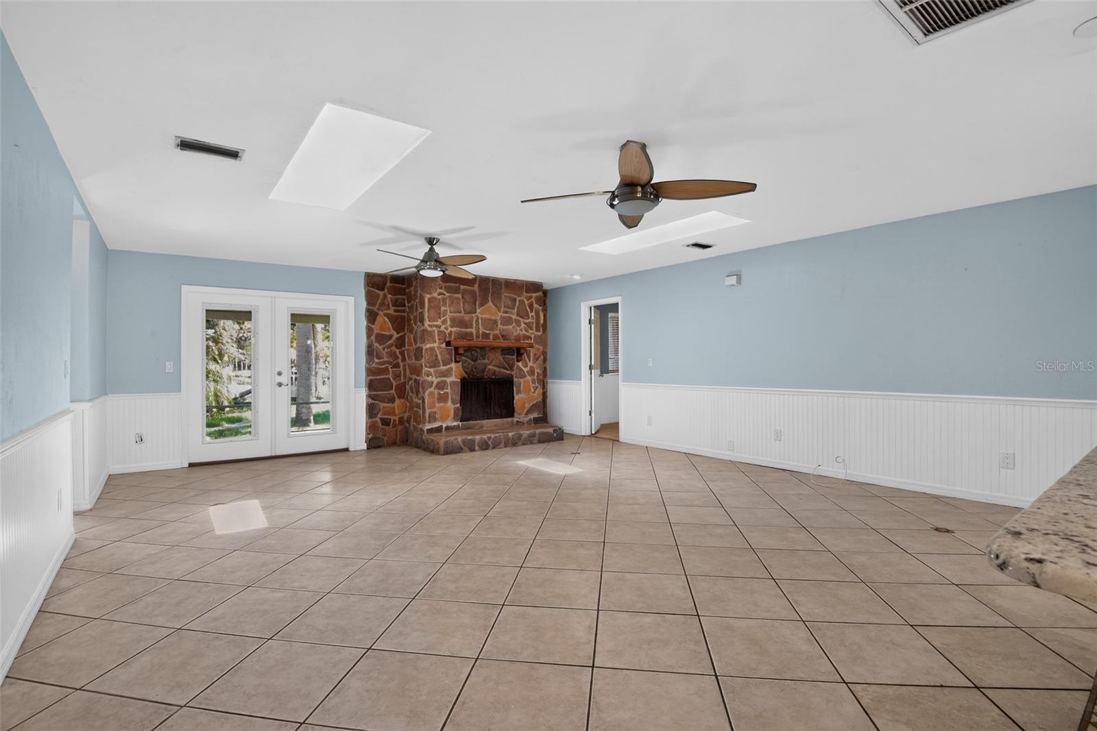 408 PALM AVE, ORMOND BEACH, FL — photo 4