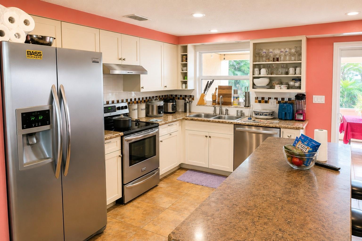 2232 SELKIRK ST, VALRICO, FL — photo 3