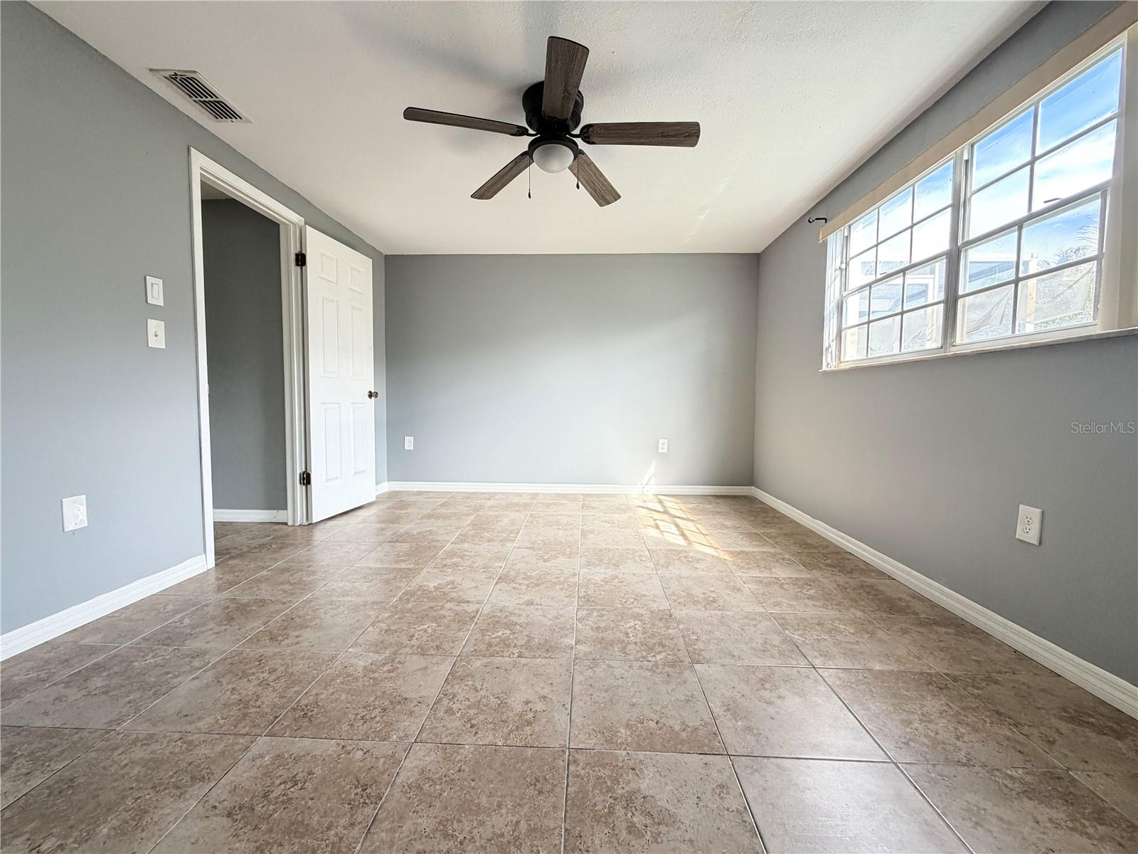12407 WEATHERSTONE ROW, HUDSON, FL — photo 18