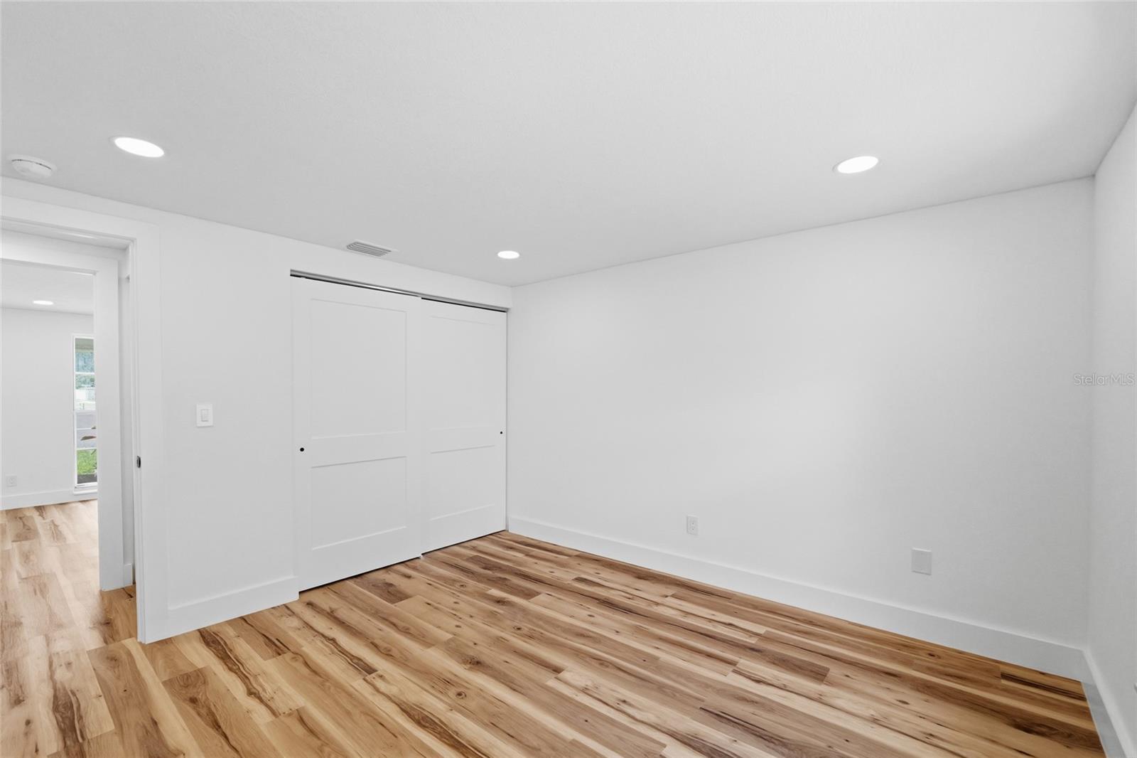 8602 BRIAR GROVE CIR, TAMPA, FL — photo 12