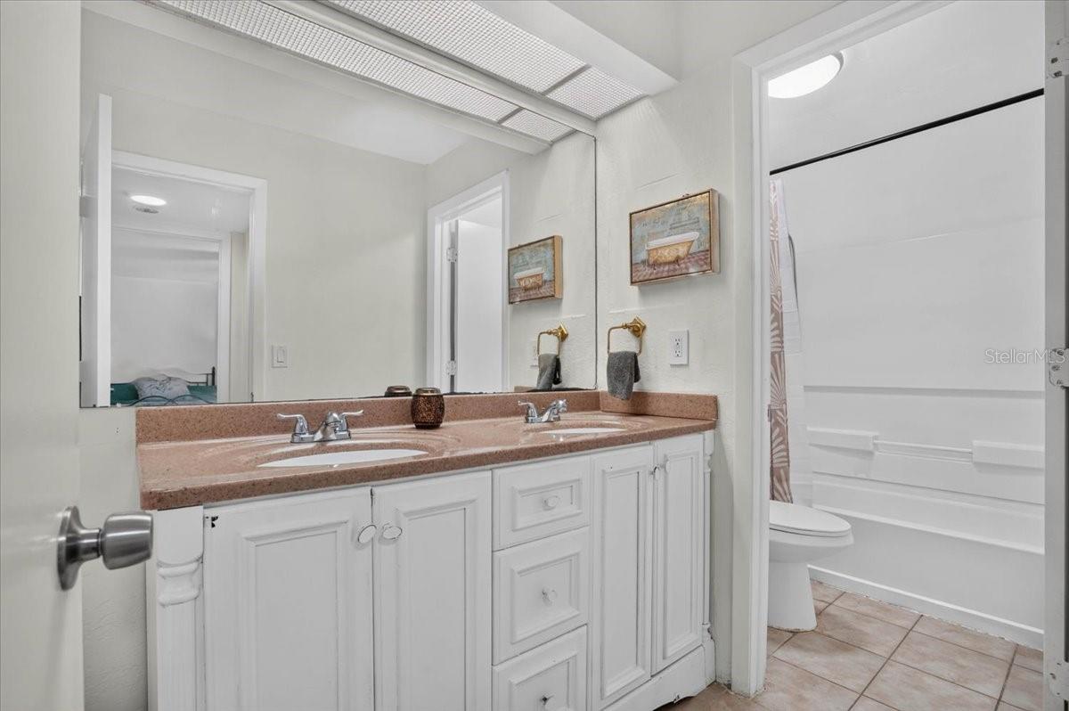 13405 ARBOR POINTE CIR #104, TAMPA, FL — photo 18