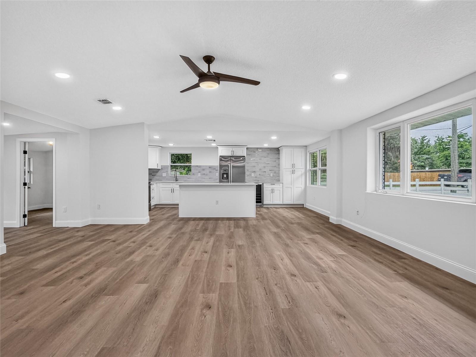 3629 S CRYSTAL LAKE DR, ORLANDO, FL — photo 9