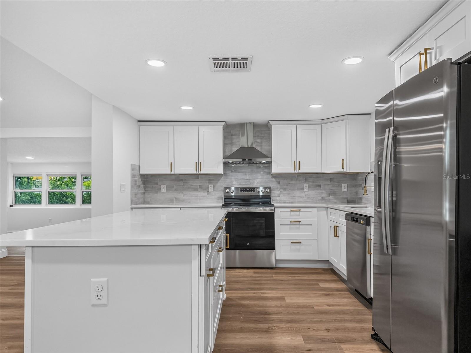 3629 S CRYSTAL LAKE DR, ORLANDO, FL — photo 11