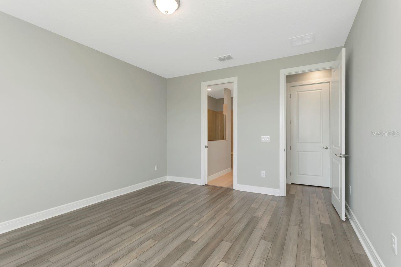 9909 LONGMEADOW AVE, PARRISH, FL — photo 32
