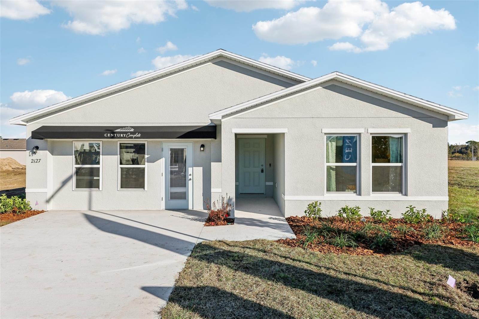 910 AVERY ST S, LEHIGH ACRES, FL — photo 2
