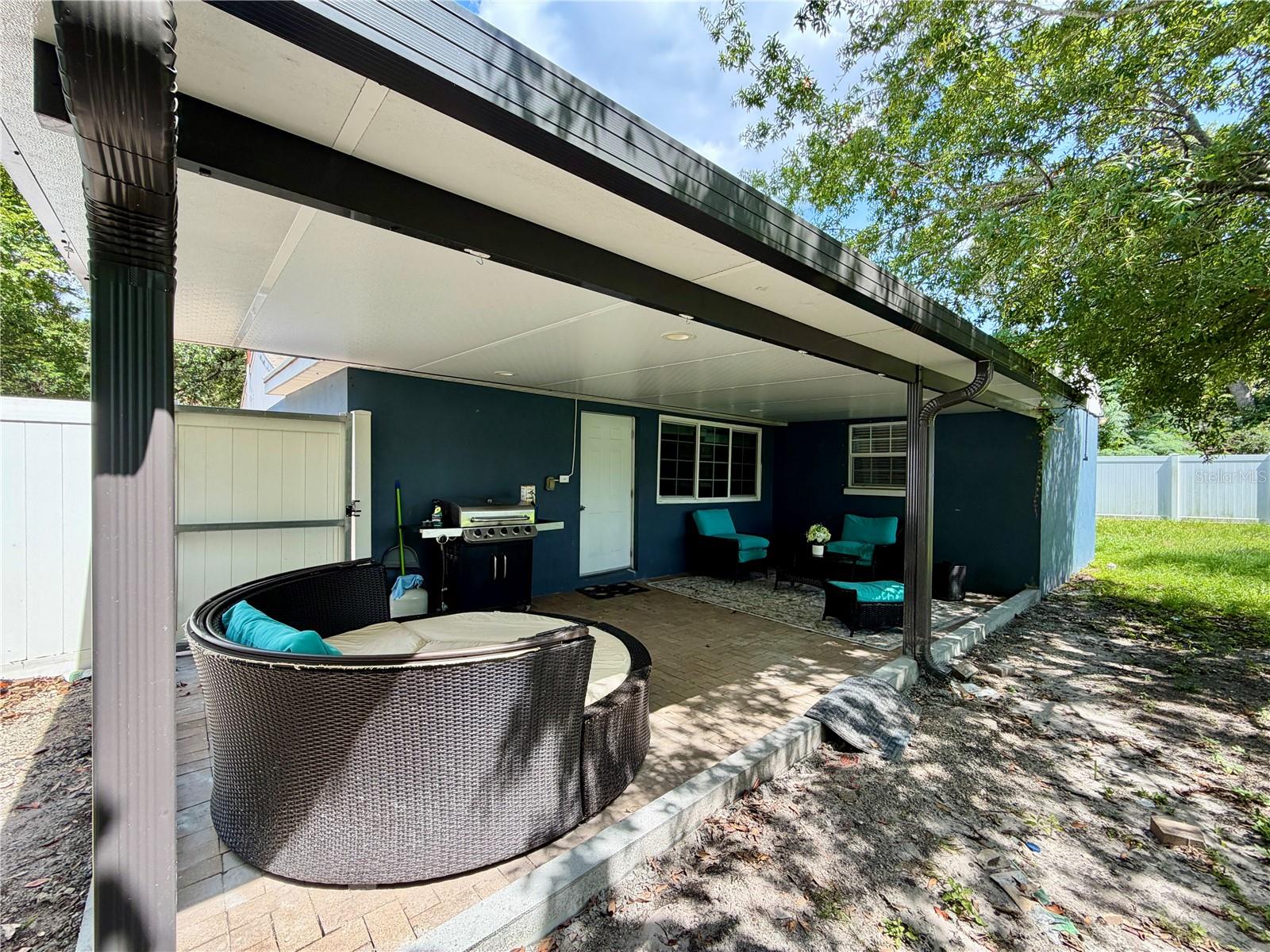 3926 W CHERRY ST, TAMPA, FL — photo 18