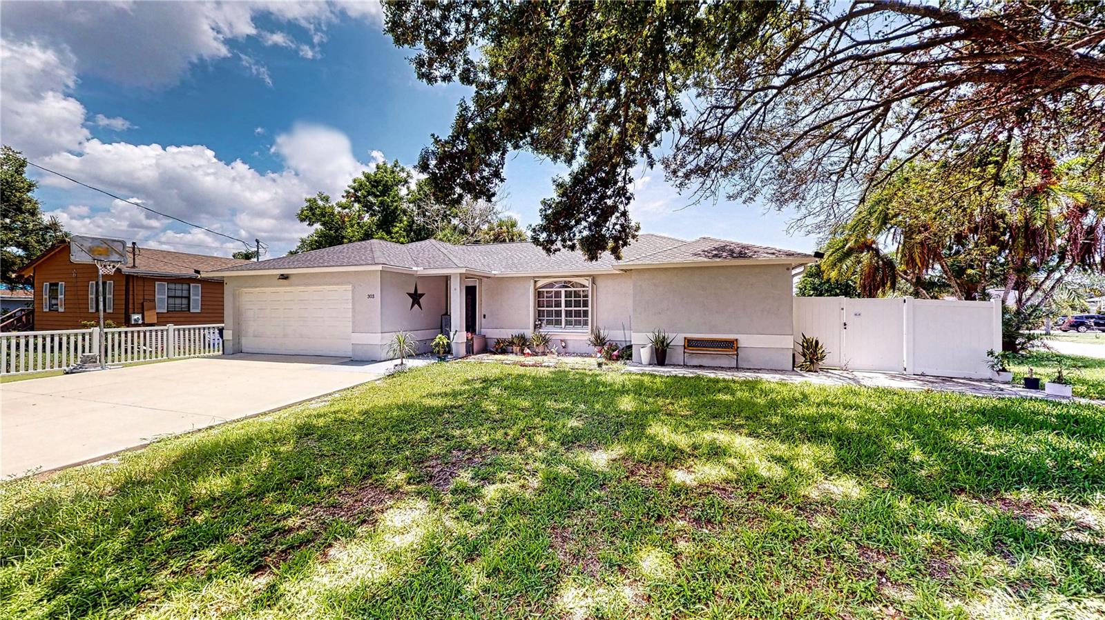 303 29TH ST E, PALMETTO, FL — photo 2