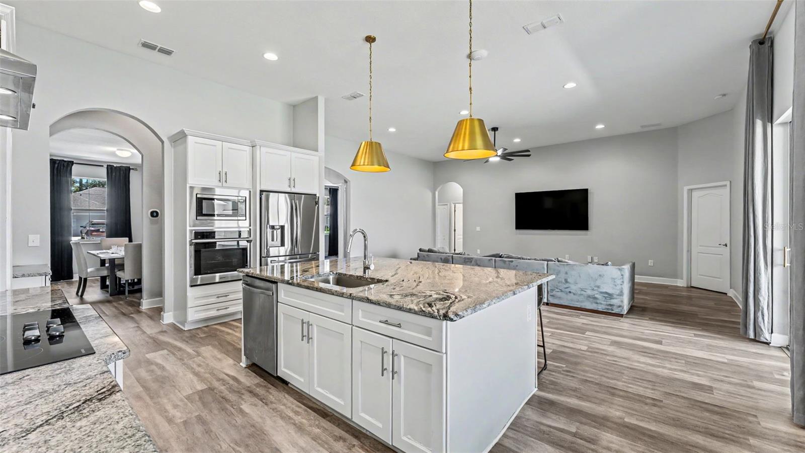 283 COVE AT EAGLE LAKE CIR, EAGLE LAKE, FL — photo 15